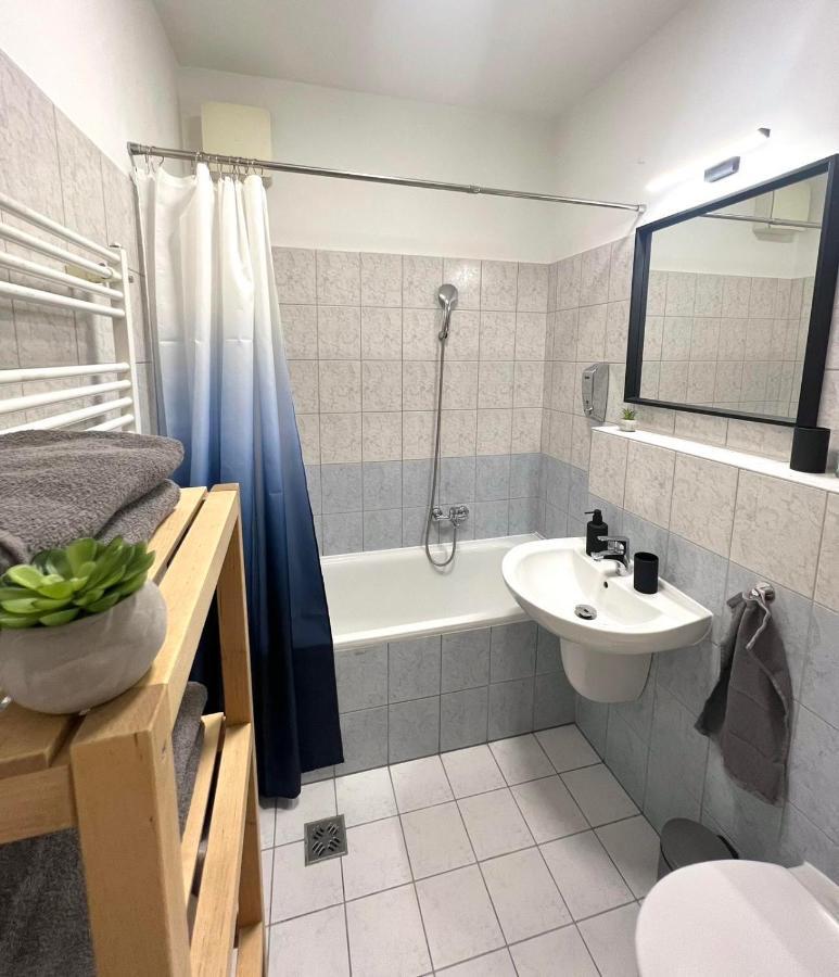 Lotus Apartments Downtown 布达佩斯 外观 照片